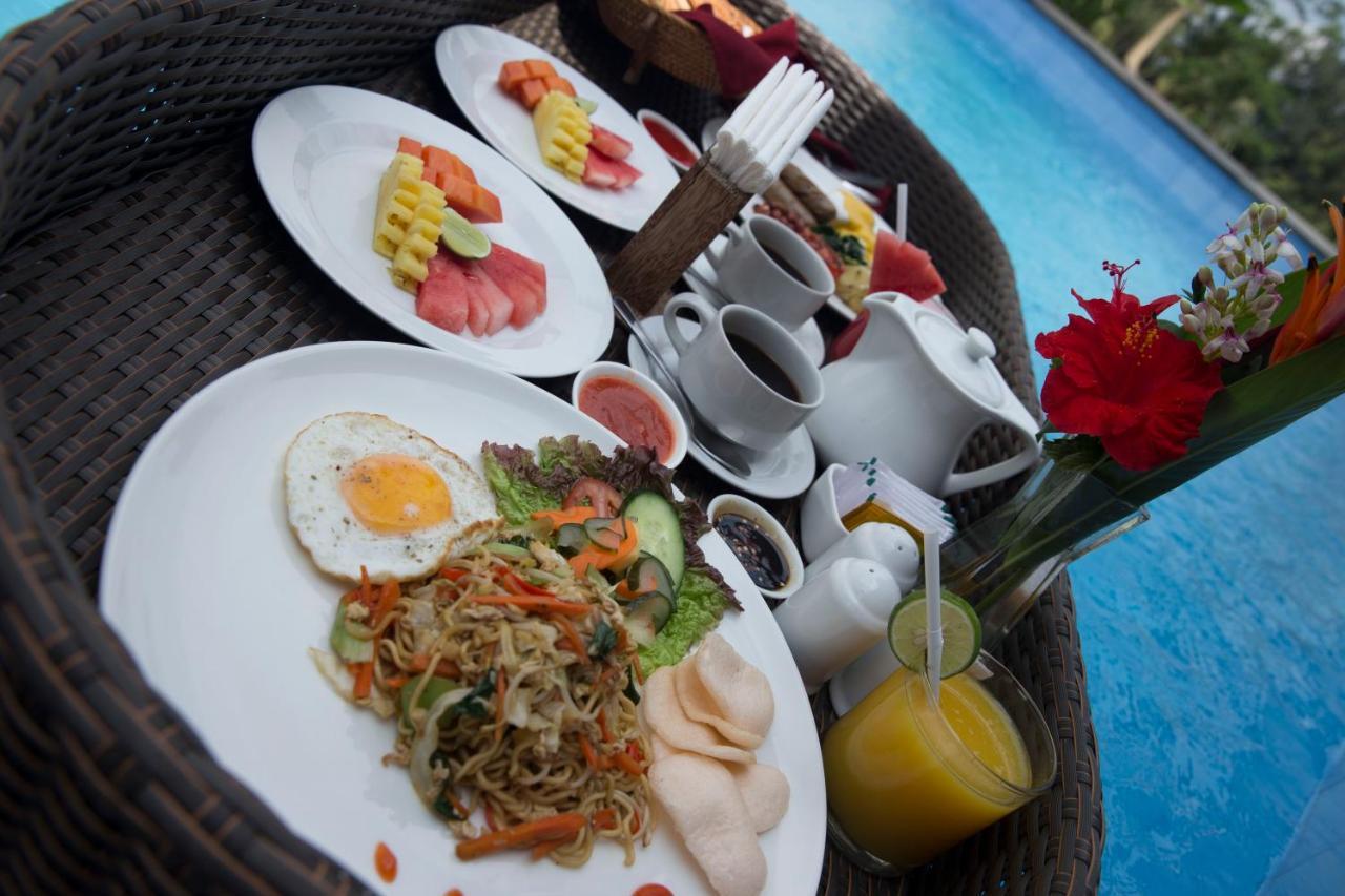 Vrindavan Ubud Villa Tegallalang  Bagian luar foto