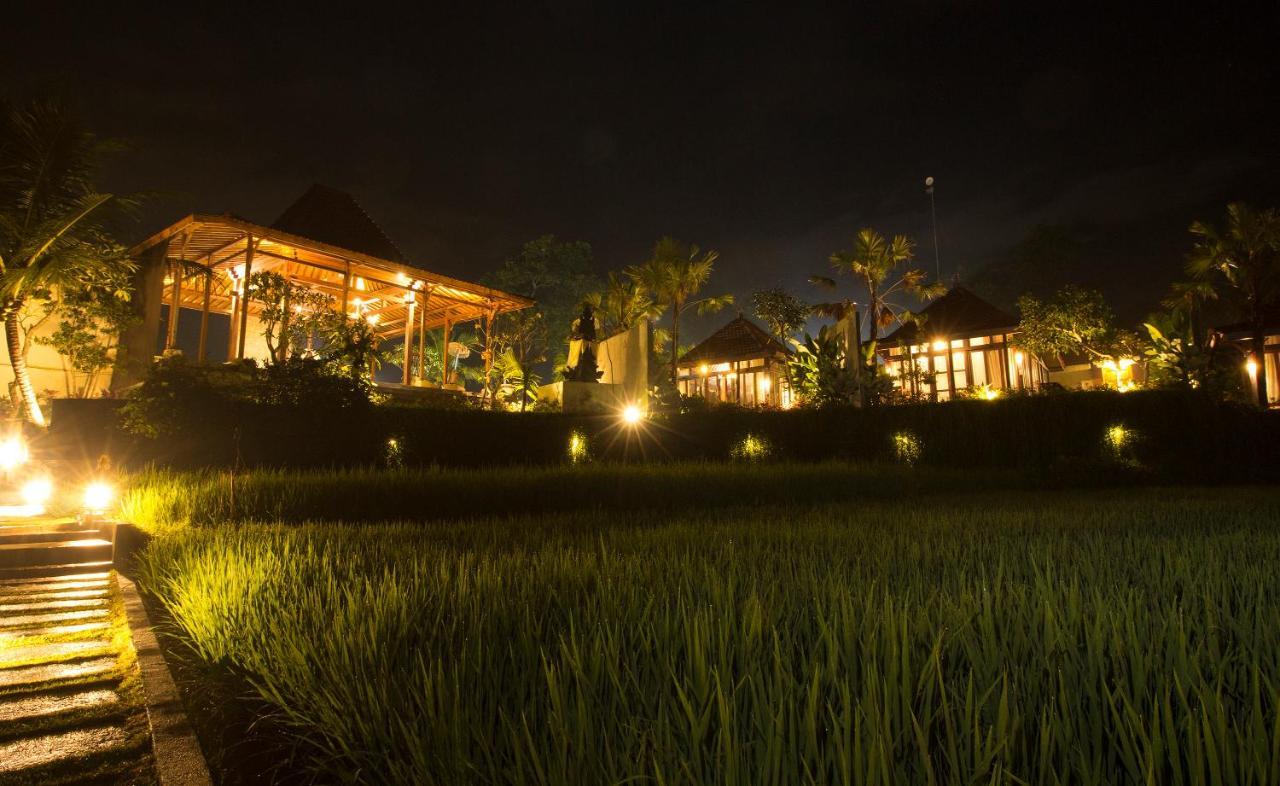 Vrindavan Ubud Villa Tegallalang  Bagian luar foto